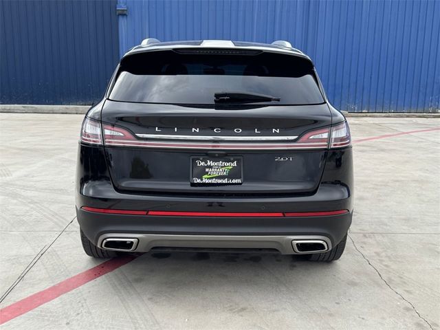 2019 Lincoln Nautilus Select