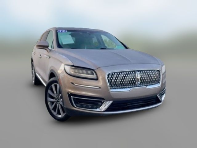 2019 Lincoln Nautilus Select