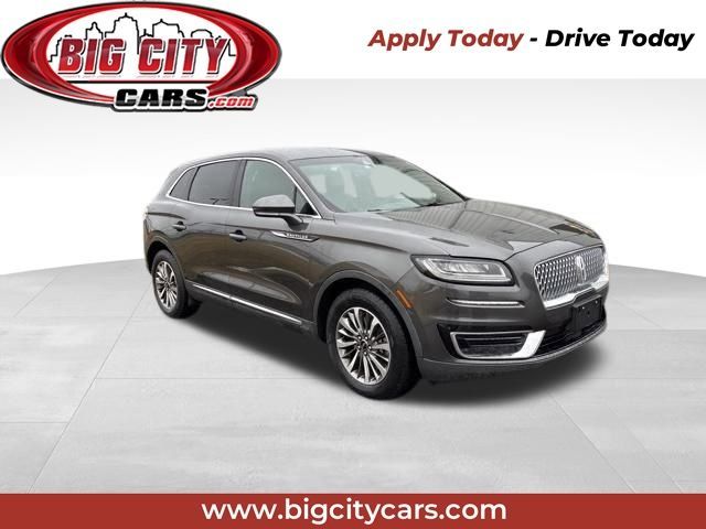 2019 Lincoln Nautilus Select