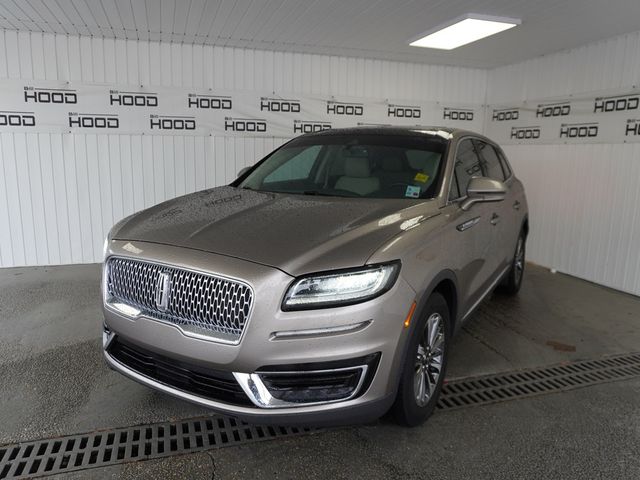 2019 Lincoln Nautilus Select