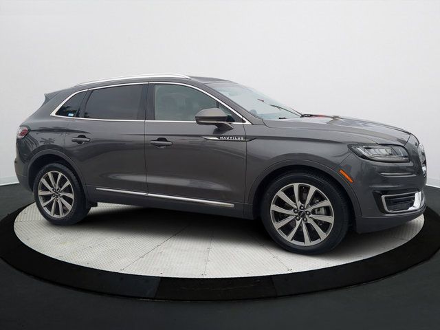 2019 Lincoln Nautilus Select