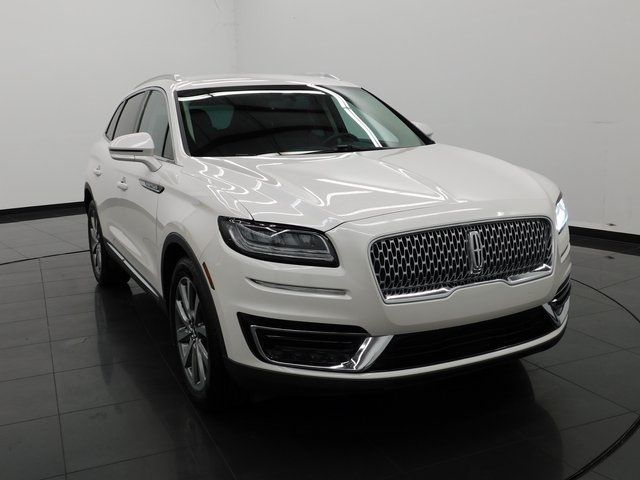 2019 Lincoln Nautilus Select