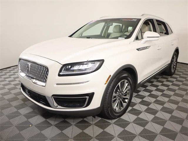 2019 Lincoln Nautilus Select