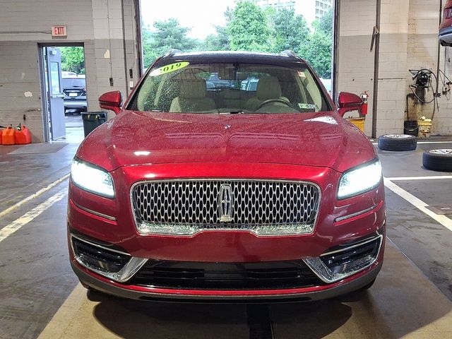 2019 Lincoln Nautilus Select