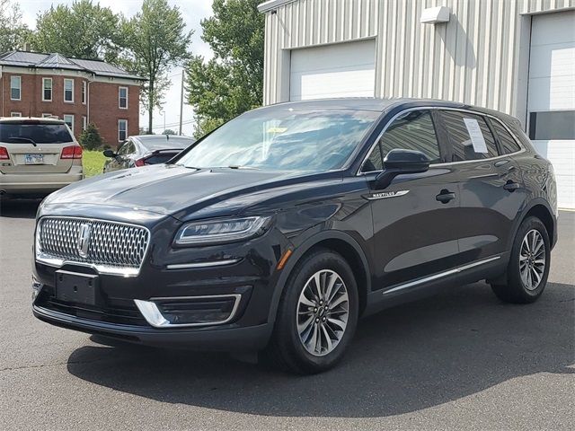 2019 Lincoln Nautilus Select