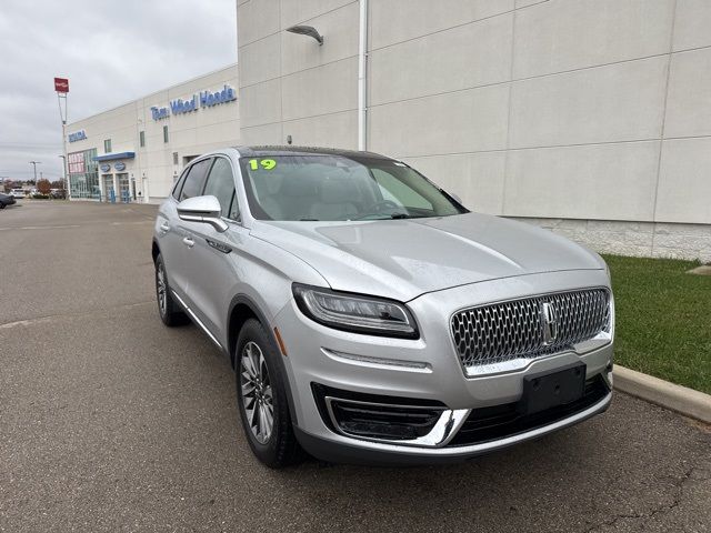 2019 Lincoln Nautilus Select