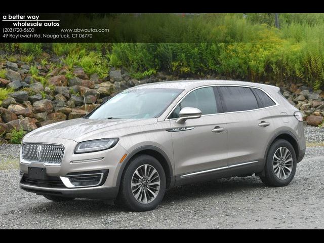 2019 Lincoln Nautilus Select