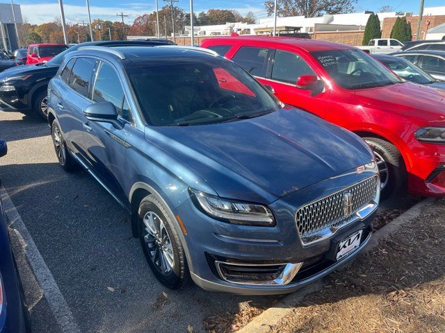 2019 Lincoln Nautilus Select