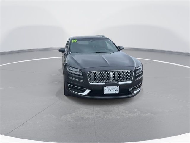 2019 Lincoln Nautilus Select