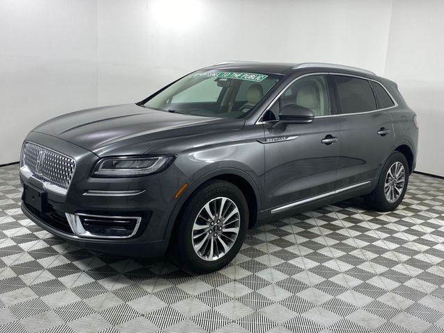 2019 Lincoln Nautilus Select