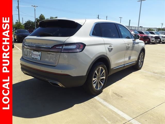 2019 Lincoln Nautilus Select