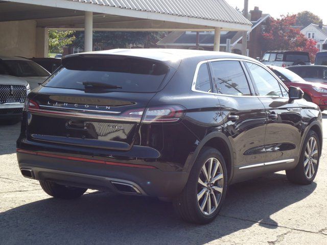 2019 Lincoln Nautilus Select