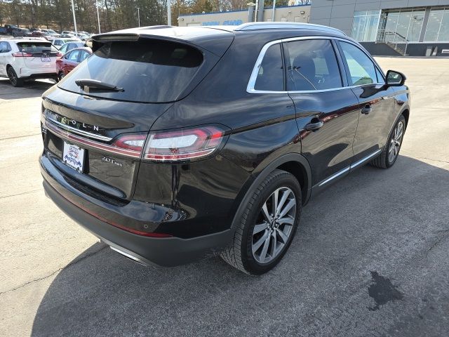 2019 Lincoln Nautilus Select