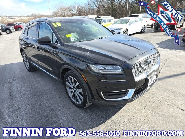 2019 Lincoln Nautilus Select