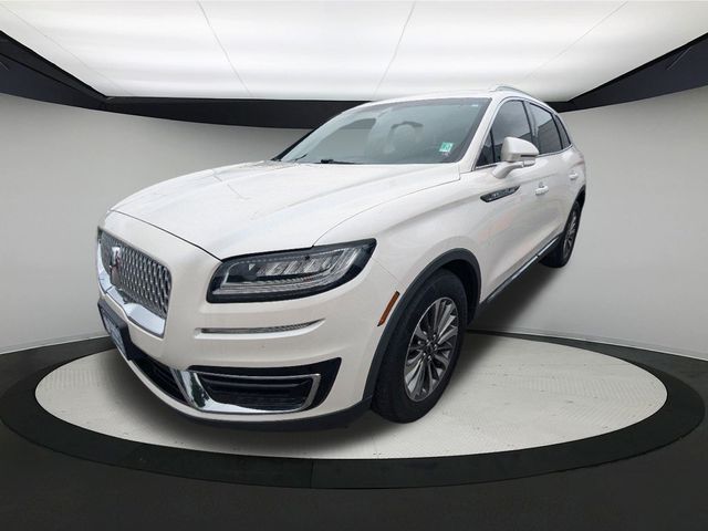 2019 Lincoln Nautilus Select