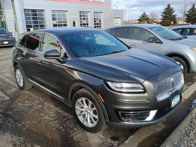 2019 Lincoln Nautilus Select