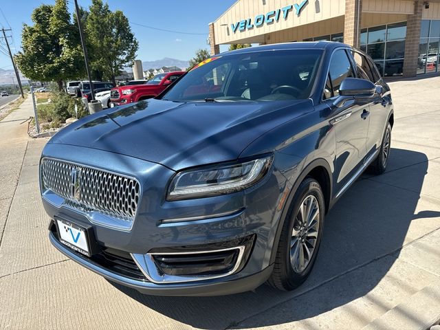 2019 Lincoln Nautilus Select