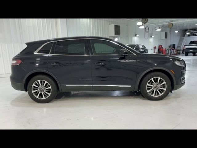 2019 Lincoln Nautilus Select