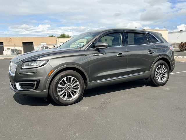 2019 Lincoln Nautilus Select