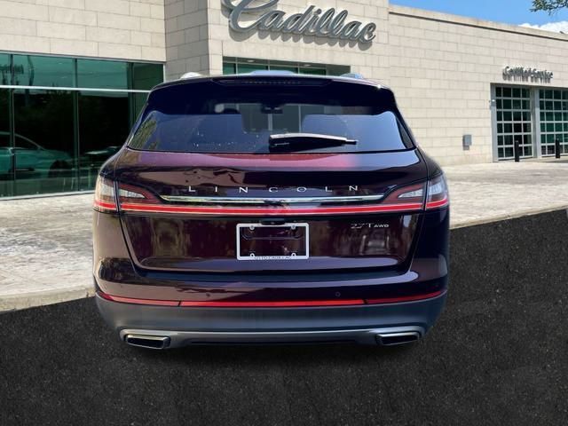 2019 Lincoln Nautilus Select