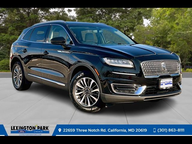 2019 Lincoln Nautilus Select