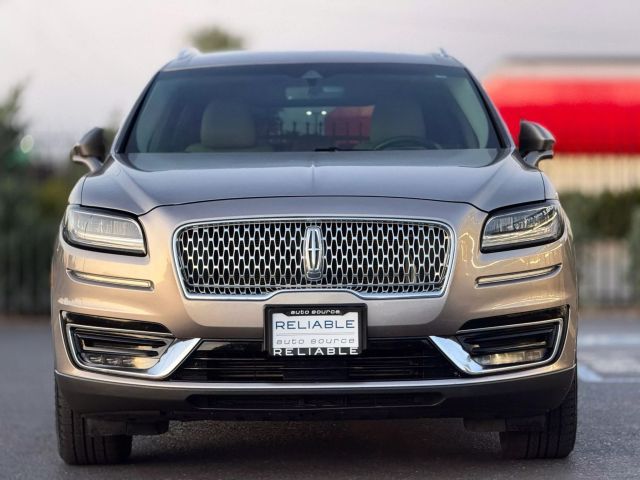 2019 Lincoln Nautilus Select