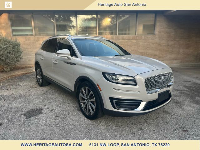 2019 Lincoln Nautilus Select