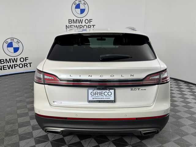 2019 Lincoln Nautilus Standard