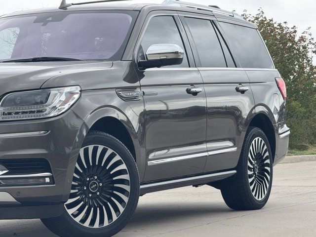 2019 Lincoln Navigator Black Label