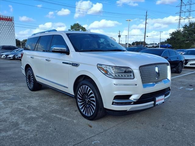 2019 Lincoln Navigator Black Label