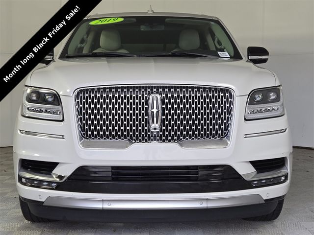 2019 Lincoln Navigator Select