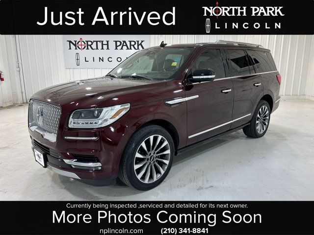 2019 Lincoln Navigator Select