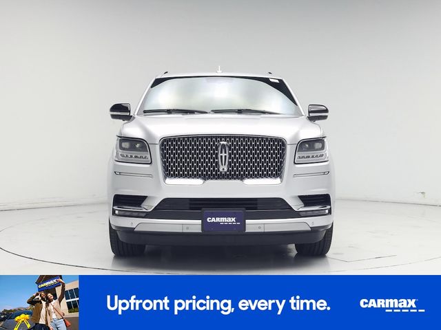 2019 Lincoln Navigator Select