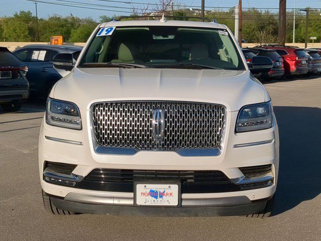 2019 Lincoln Navigator Select