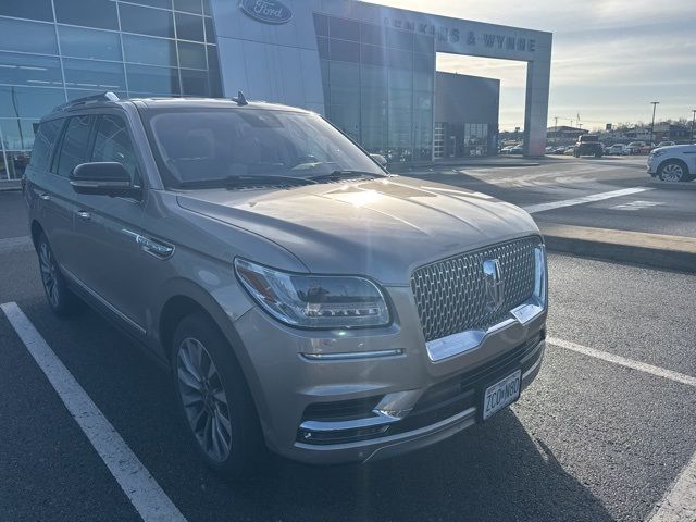 2019 Lincoln Navigator Select