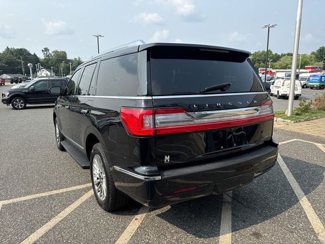 2019 Lincoln Navigator Standard