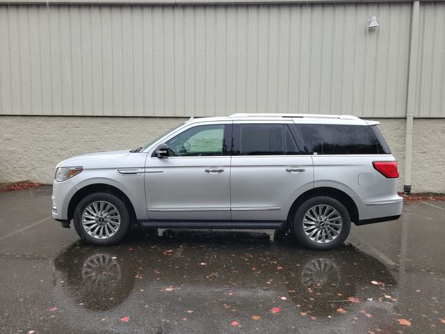 2019 Lincoln Navigator Standard