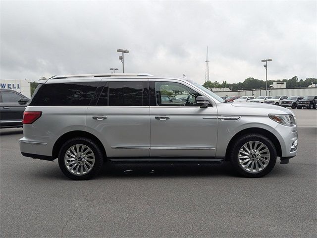2019 Lincoln Navigator Standard