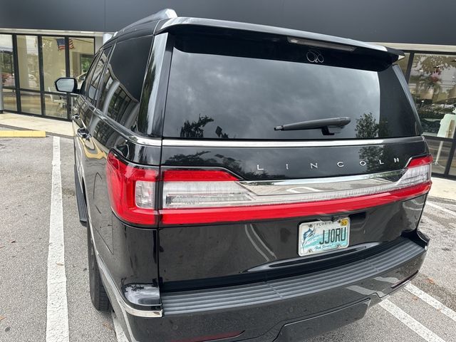 2019 Lincoln Navigator Standard