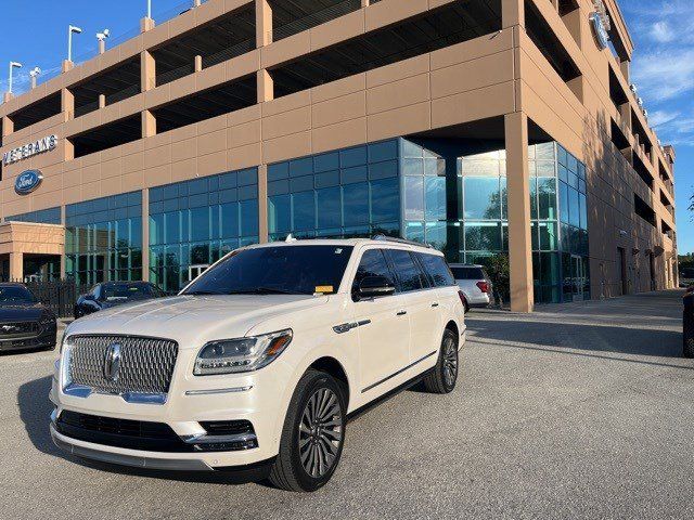 2019 Lincoln Navigator L Reserve