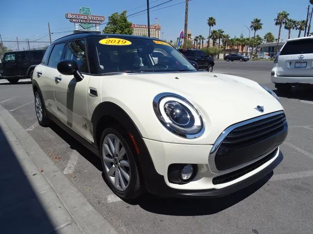 2019 MINI Cooper Clubman Base