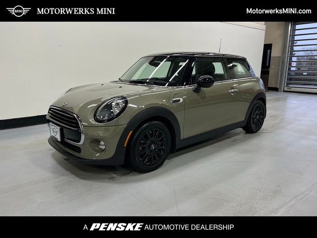 2019 MINI Cooper Hardtop Base