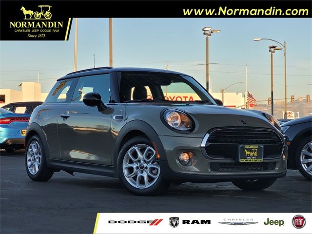 2019 MINI Cooper Hardtop Base