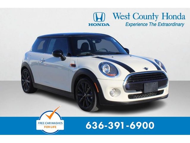 2019 MINI Cooper Hardtop Oxford Edition