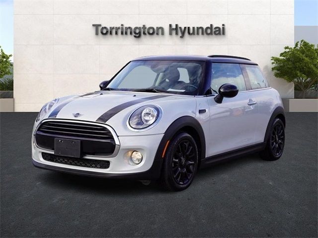 2019 MINI Cooper Hardtop Base