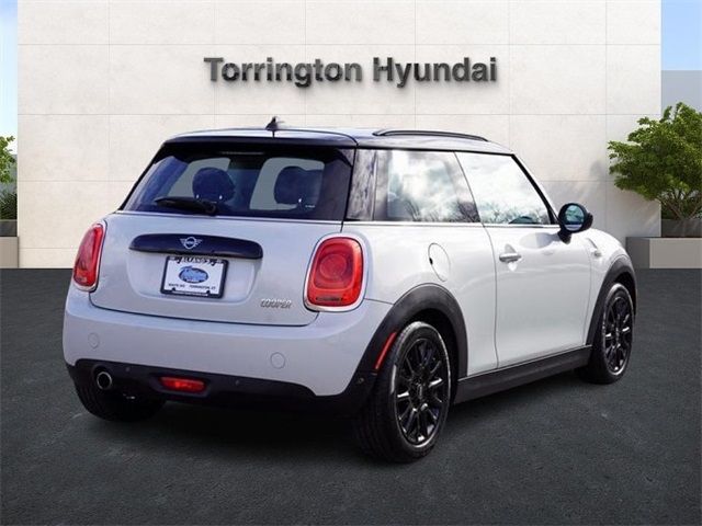 2019 MINI Cooper Hardtop Base