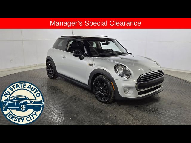 2019 MINI Cooper Hardtop Base