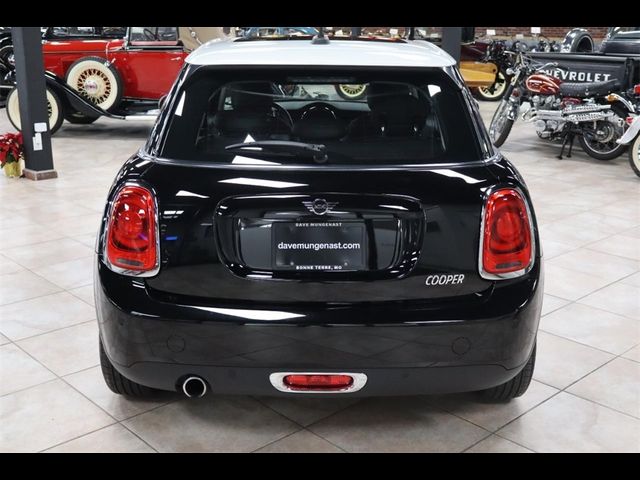 2019 MINI Cooper Hardtop Base