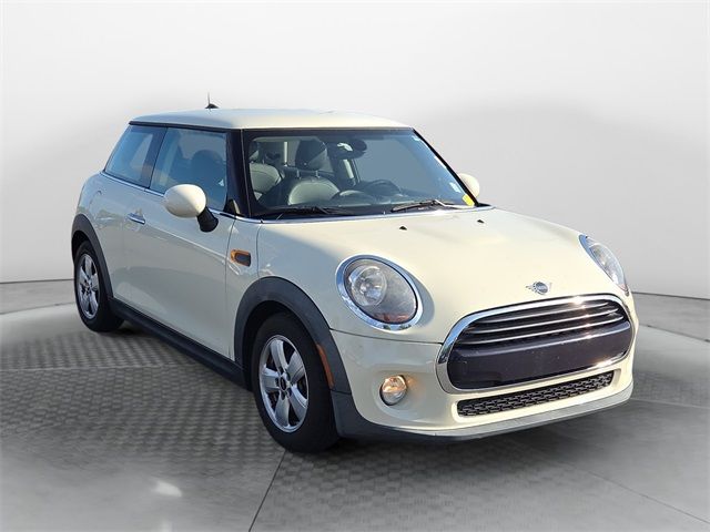 2019 MINI Cooper Hardtop Base