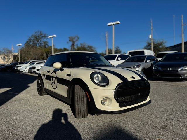 2019 MINI Cooper Hardtop Base